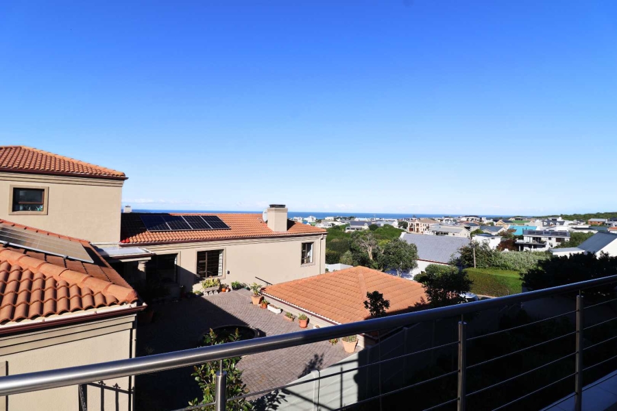 4 Bedroom Property for Sale in Vermont Western Cape